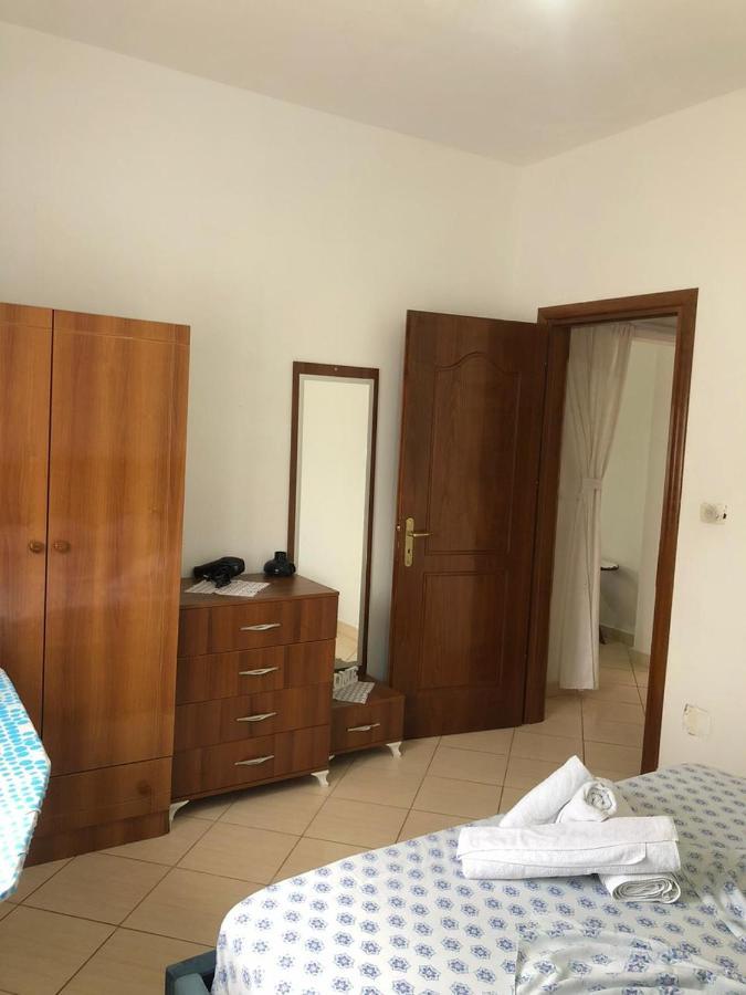 Teo Apartment Sarandë Cameră foto