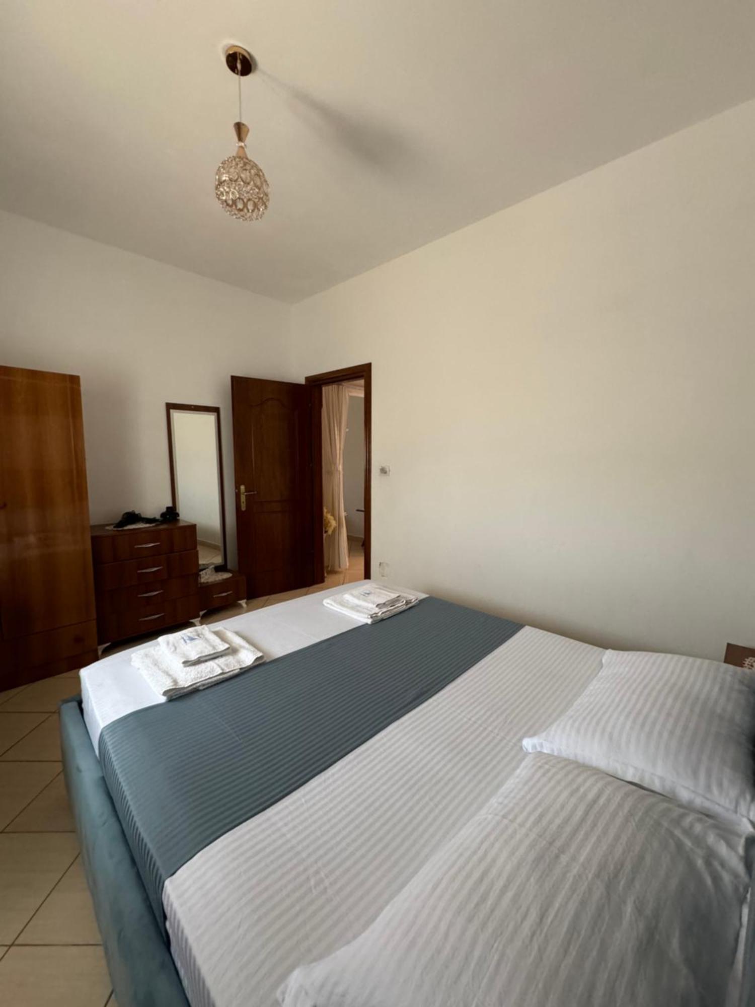 Teo Apartment Sarandë Exterior foto